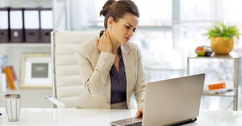 Neck Pain – When Should I Come In?